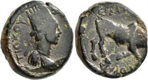 Antiochus I with Mithradates II - Third series ca. 38-36 BC - AE 8 Chalkoi - Bust / Bull